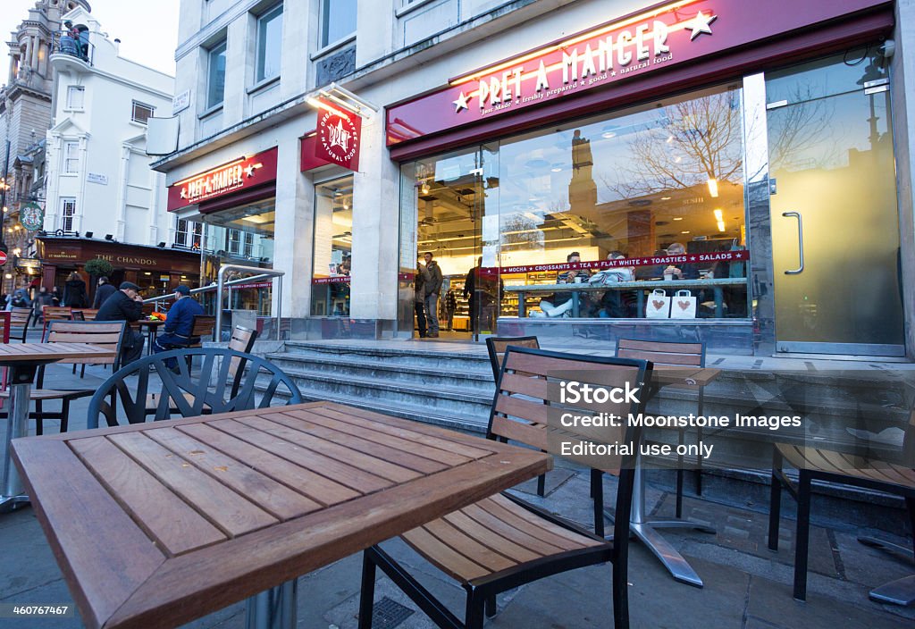 Pret A Manger à Trafalgar Square, Londres - Photo de Chaîne alimentaire libre de droits