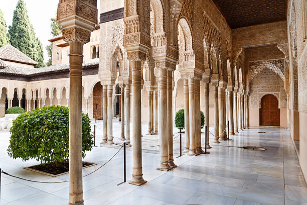 Patio de los Leones-Alhambra - foto de stock
