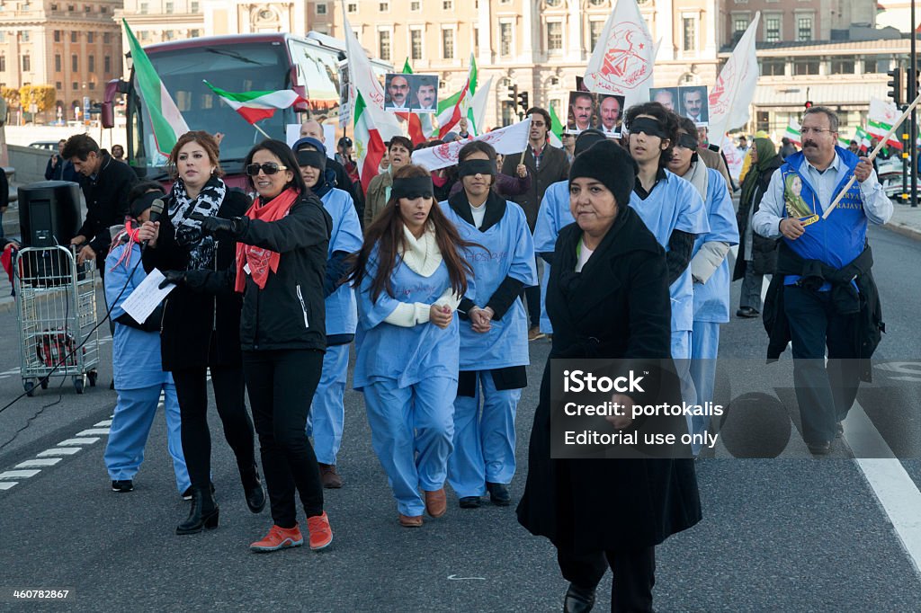 大型の抗議が保有 Iranians ストックホルムスウェーデン - イランのロイヤリティフリーストックフォト