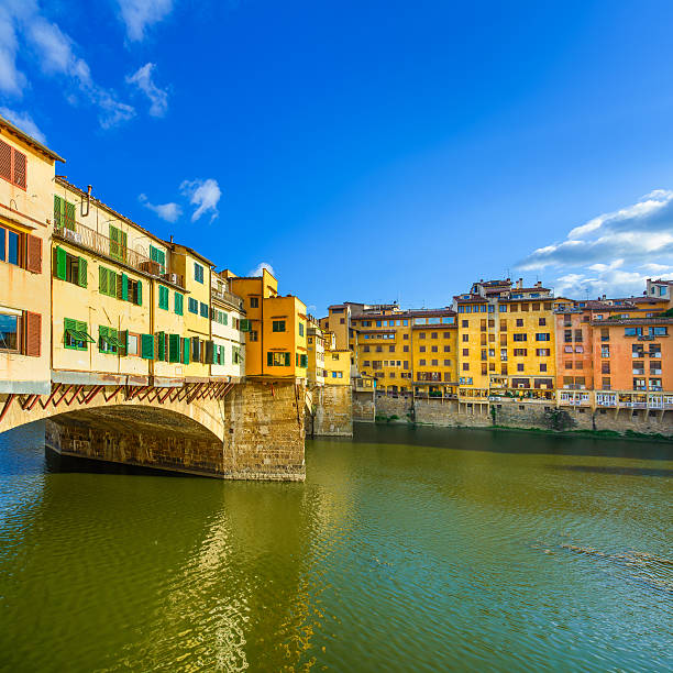 istock Ponte Vecchio, old bridge, Arno river in Florence. Tuscany, Italy. 460901571