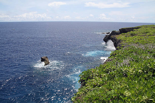 istock Banzai cliff in Saipan 461036515