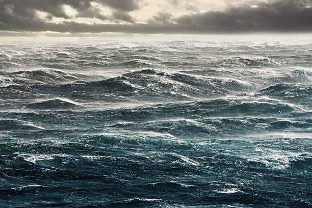 ウェイブズ - sea storm ストックフォトと画像