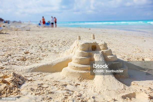 Sand Castle Auf Einen Karibikstrand Stockfoto und mehr Bilder von Atlantik - Atlantik, Fotografie, Horizontal