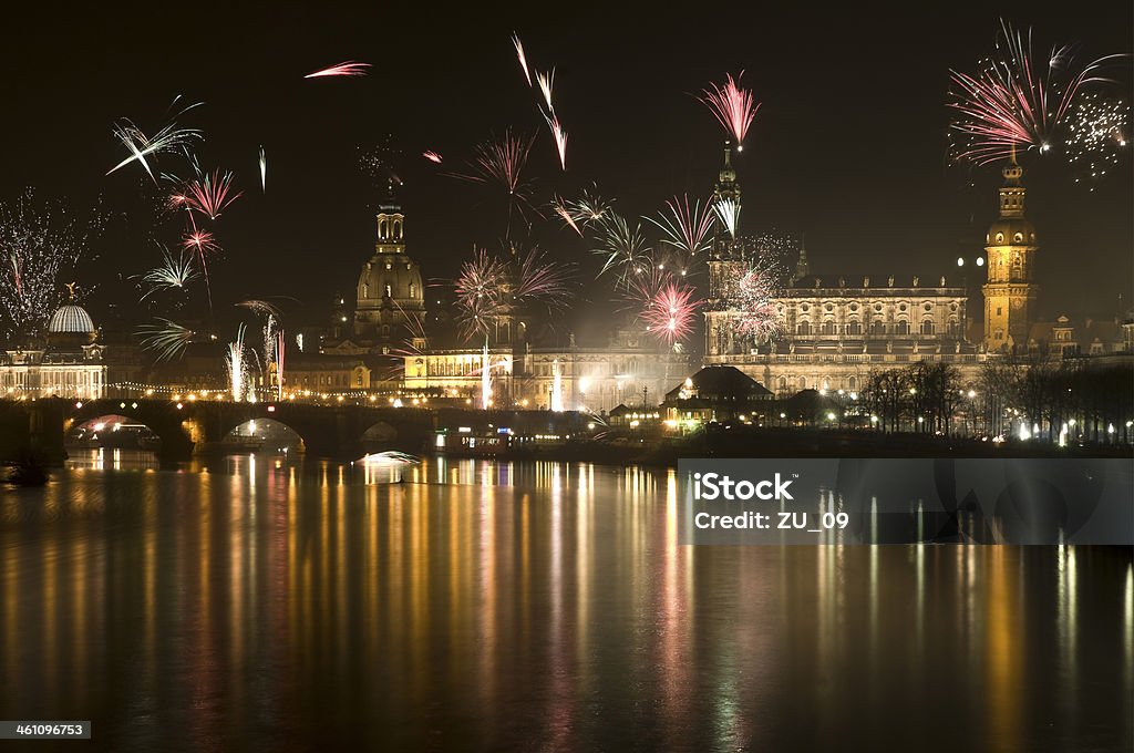 Silvester-Feierlichkeiten in Dresden mit Feuerwerk - Lizenzfrei Silvester Stock-Foto