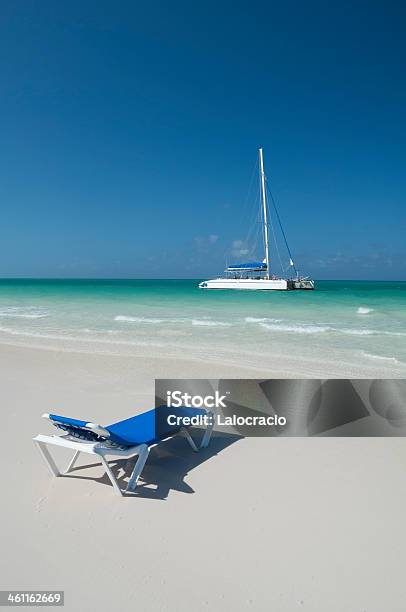 Playa Caribe Foto de stock y más banco de imágenes de Aire libre - Aire libre, Caribe, Catamarán