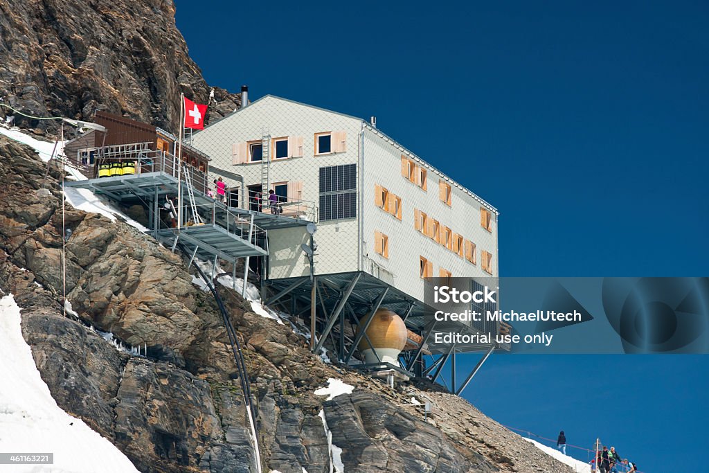 Mönchsjochhütte, Alpi svizzere - Foto stock royalty-free di Alpi