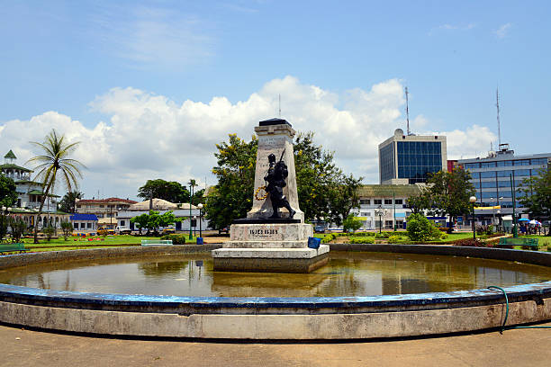 Douala, Cameroon: central square - city center Cameroon, Douala: old colonial heart of the city,  Government Square with the 1919 French monument honouring the death of World War I - photo by M.Torres cameroon photos stock pictures, royalty-free photos & images
