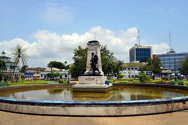 Cameroon, Douala: old colonial heart of the city,  Government Square with the 1919 French monument honouring the death of World War I - photo by M.Torres