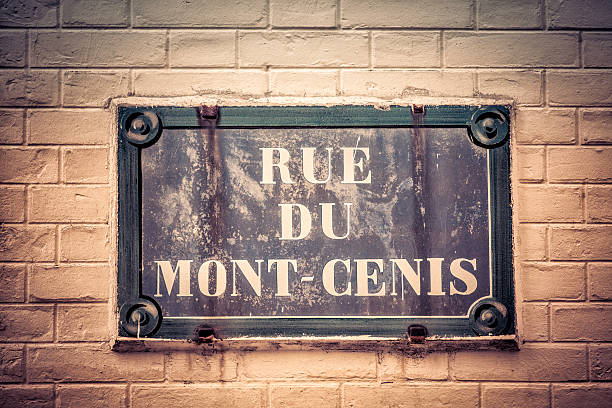 istock Traditional Paris plaque with street name 461231151