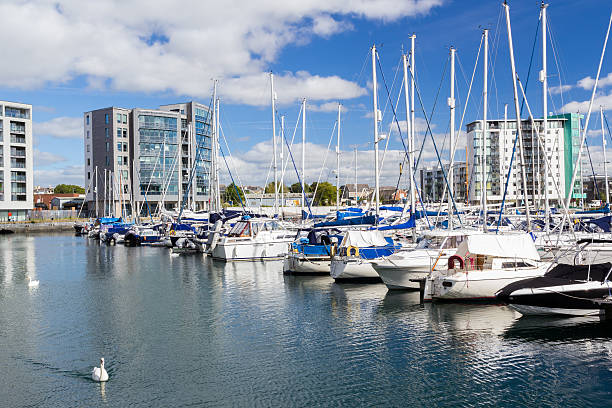 istock Sutton Harbour Marina Plymouth 461253035