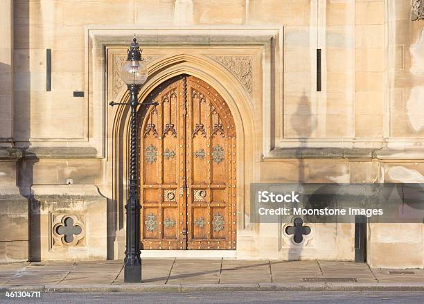 Foto de Casas Do Parlamento Em Londres Inglaterra e mais fotos de stock de Arquitetura - Arquitetura, Calcário, Característica arquitetônica