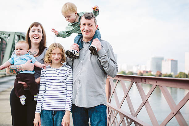 istock City Life Family 461318071