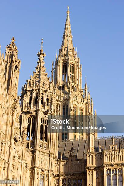 Здание Парламента В Лондоне Англия — стоковые фотографии и другие картинки Англия - Англия, Архитектура, Архитектурный элемент