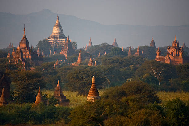 Templo de Myanmar - foto de stock