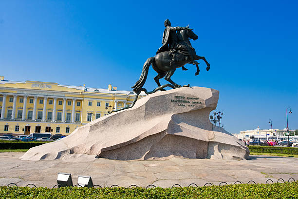 istock Saint Petersburg 461797243