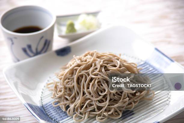 Foto de Chilled Soba Noodles e mais fotos de stock de Banhar - Banhar, Comida, Comida japonesa