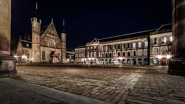 istock Binnenhof by night 461867453