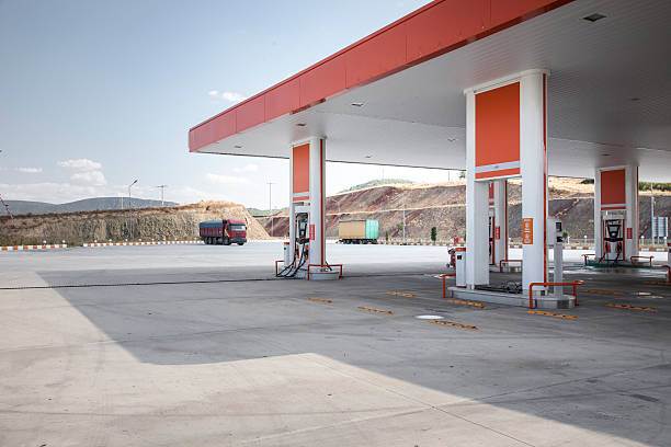 posto de gasolina - estação imagens e fotografias de stock