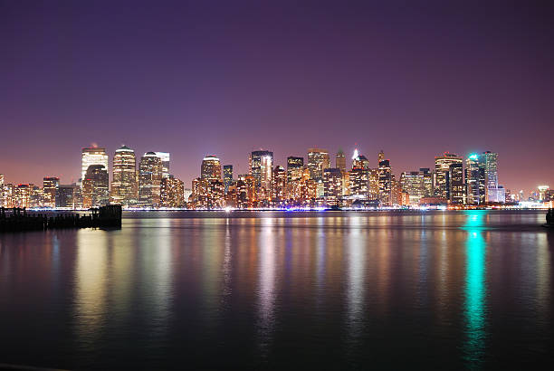 istock NEW YORK CITY MANHATTAN SKYLINE 461889473