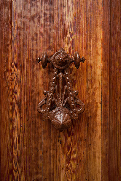 antigua rareza doorhandle - rarity fotografías e imágenes de stock