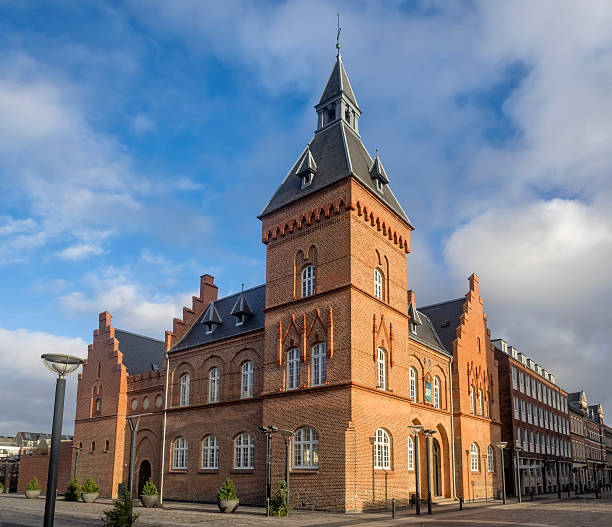 Neo-Renaissance/baroque building was erected in    1880s. Situated in the heart of the town, it is especially well suited for festive occasions, cocktail parties and conferences.