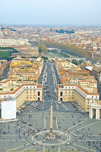 istock View of St. Peter's Square, Vatican 461973091
