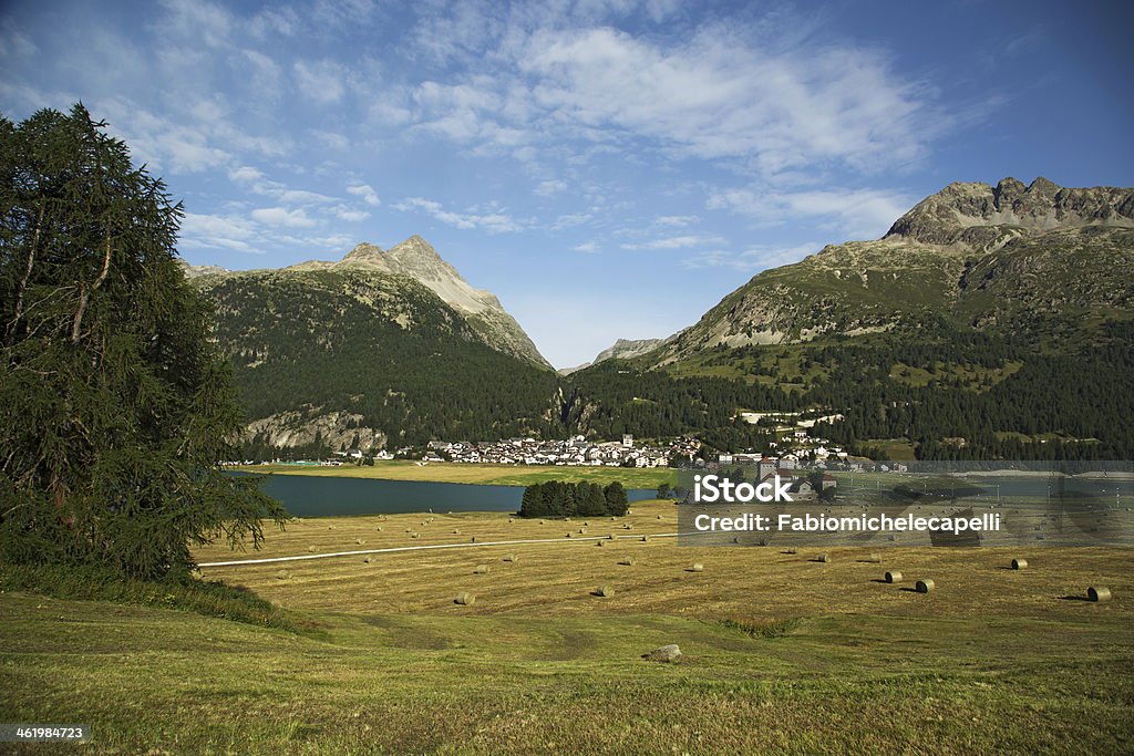 Silvaplana-Engadina-Svizzera - Foto stock royalty-free di Ambientazione esterna