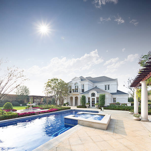istock exterior of villa 461989279