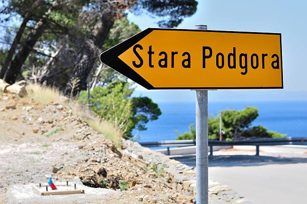 istock Yellow directional road sign with word Stara Podgora 462004623