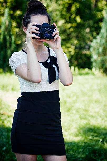 istock beautiful woman photographer 462033971