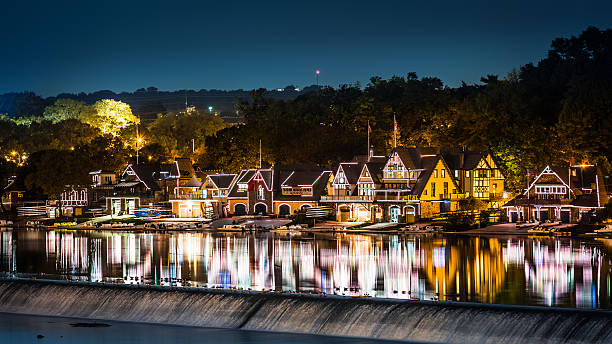 boathouse row - rimessa per barche foto e immagini stock