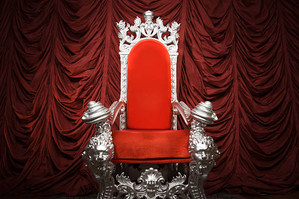 trono rojo - king fotografías e imágenes de stock