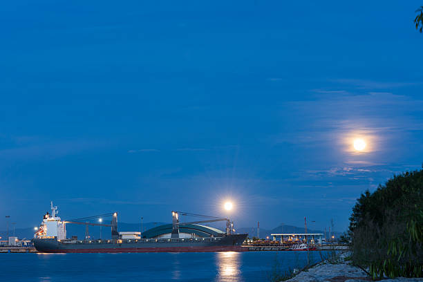 istock Industrial shipping port 462101509