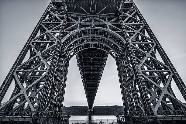 Under the bridge Symmetrical perspective under George Washington Bridge gwb stock pictures, royalty-free photos & images