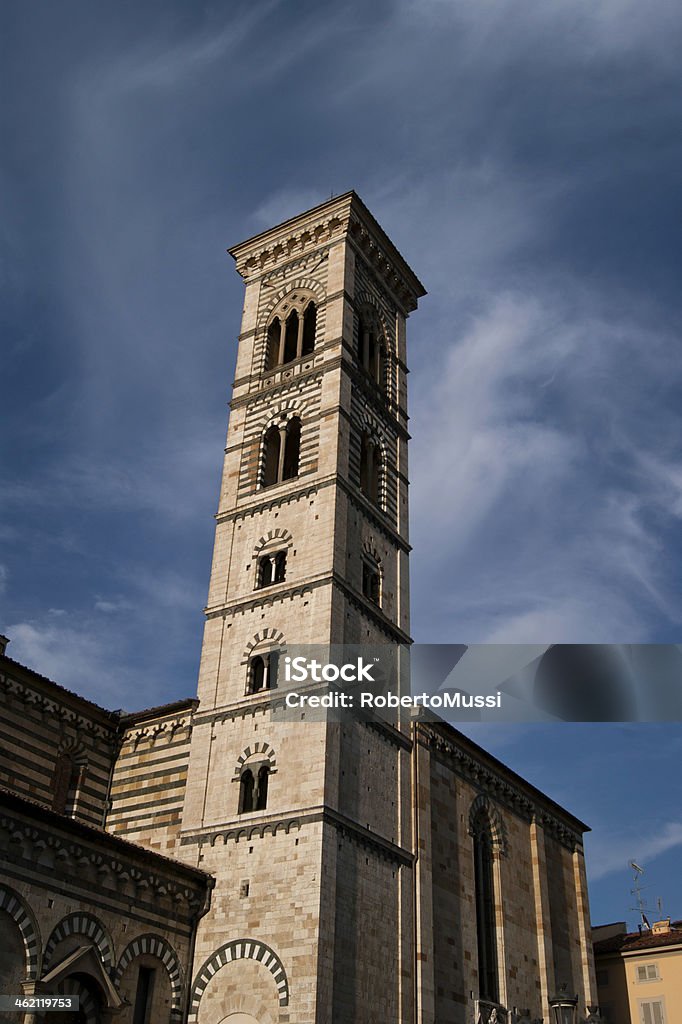 Torre campanaria della Cattedrale di Prato - Foto stock royalty-free di Architettura