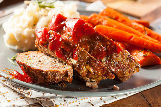 istock Homemade Ground Beef Meatloaf 462149401