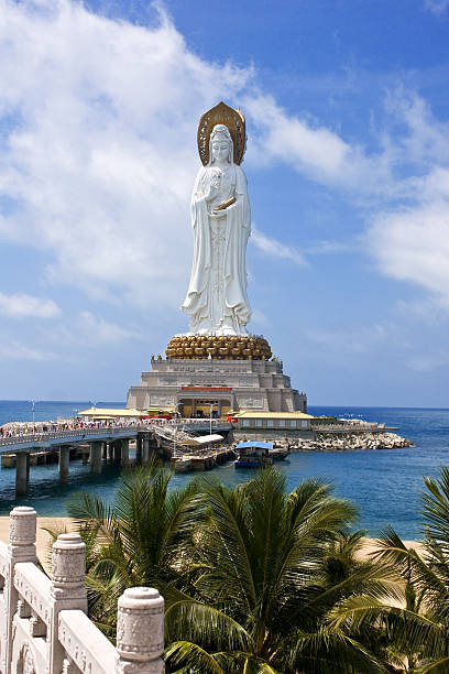statue of the goddess Guanyin in Nanshan Temple