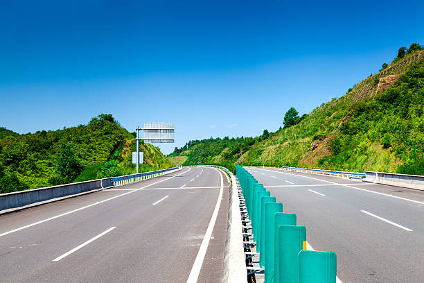 istock Highway, blue sky, sunny weather 462153067