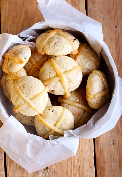 istock Hot cross buns cookies 462195207