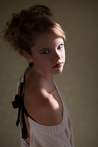 istock fashion portrait 462275779
