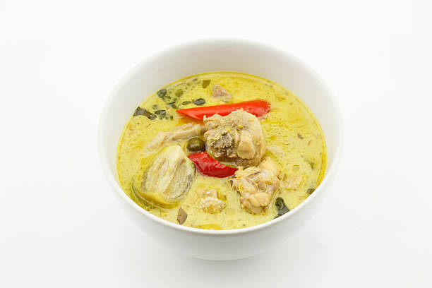 istock Green Curry with Chicken isolated on white background 462286883