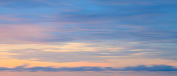 istock Abstract long exposure shot of sunset 462301337