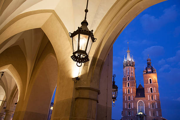 istock Cloth Hall and Lamp with Church; Krakow 462303865