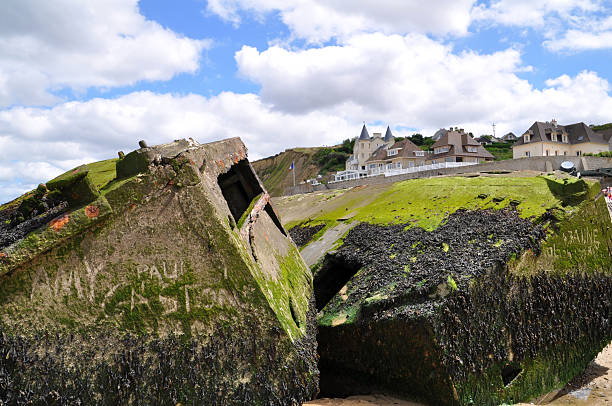 istock Beach of Arromanches in France 462323403