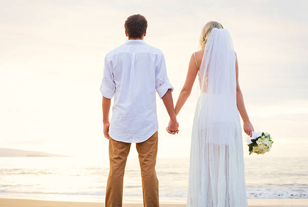 istock Bride and Groom, Beautiful Tropical Beach at Sunset 462354271