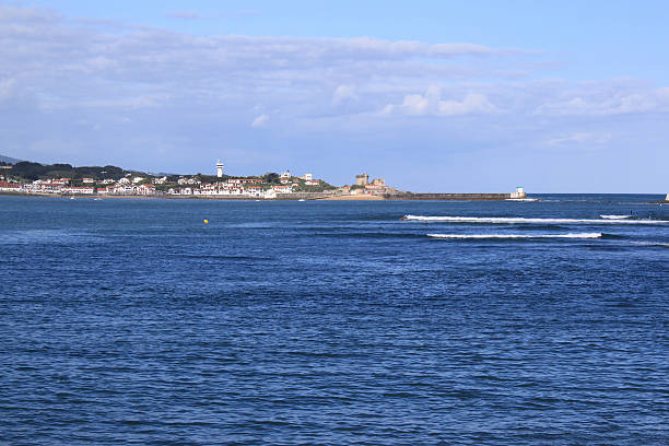 istock horizon of the sea 462364991