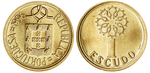istock One Escudo Coin Isolated 462382869