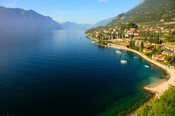 istock Lake Garda coastline from above, Malcesine - Italy 462386389
