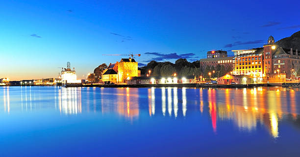 istock Bergen sunset Scene, Norway 462432615