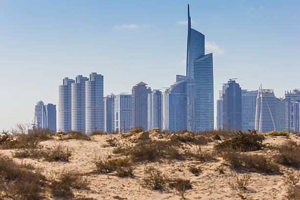 istock Midday heat in the desert 462458909